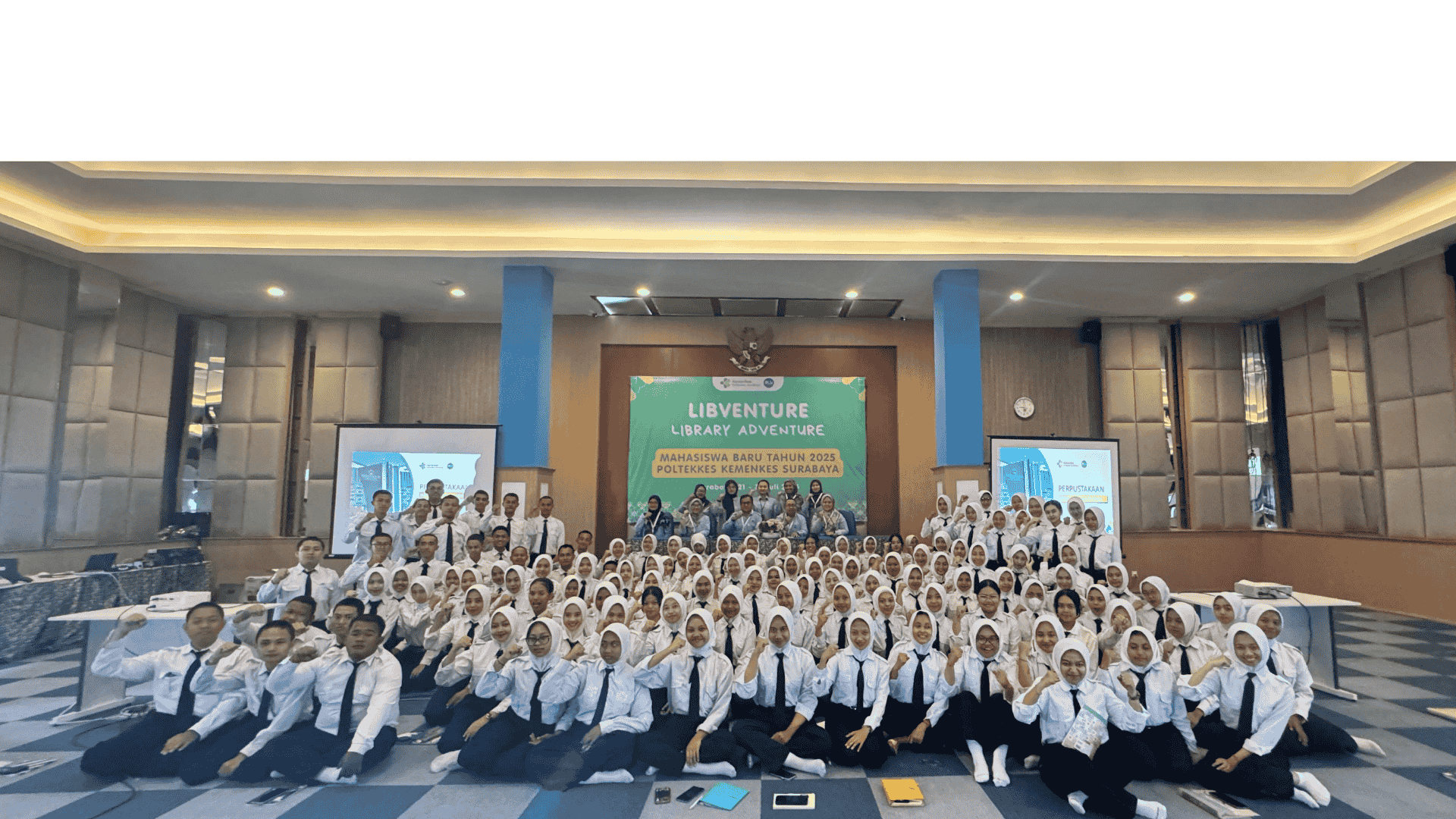 LibVenture 2025: Perpustakaan Poltekkes Kemenkes Surabaya Gelar Orientasi Literasi Informasi Bagi Mahasiswa Baru
